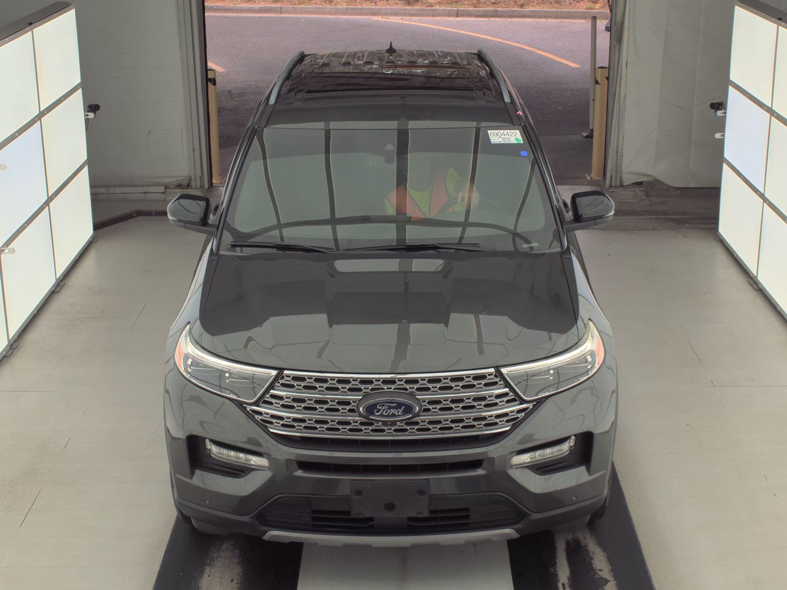 2020 Ford Explorer Limited RWD