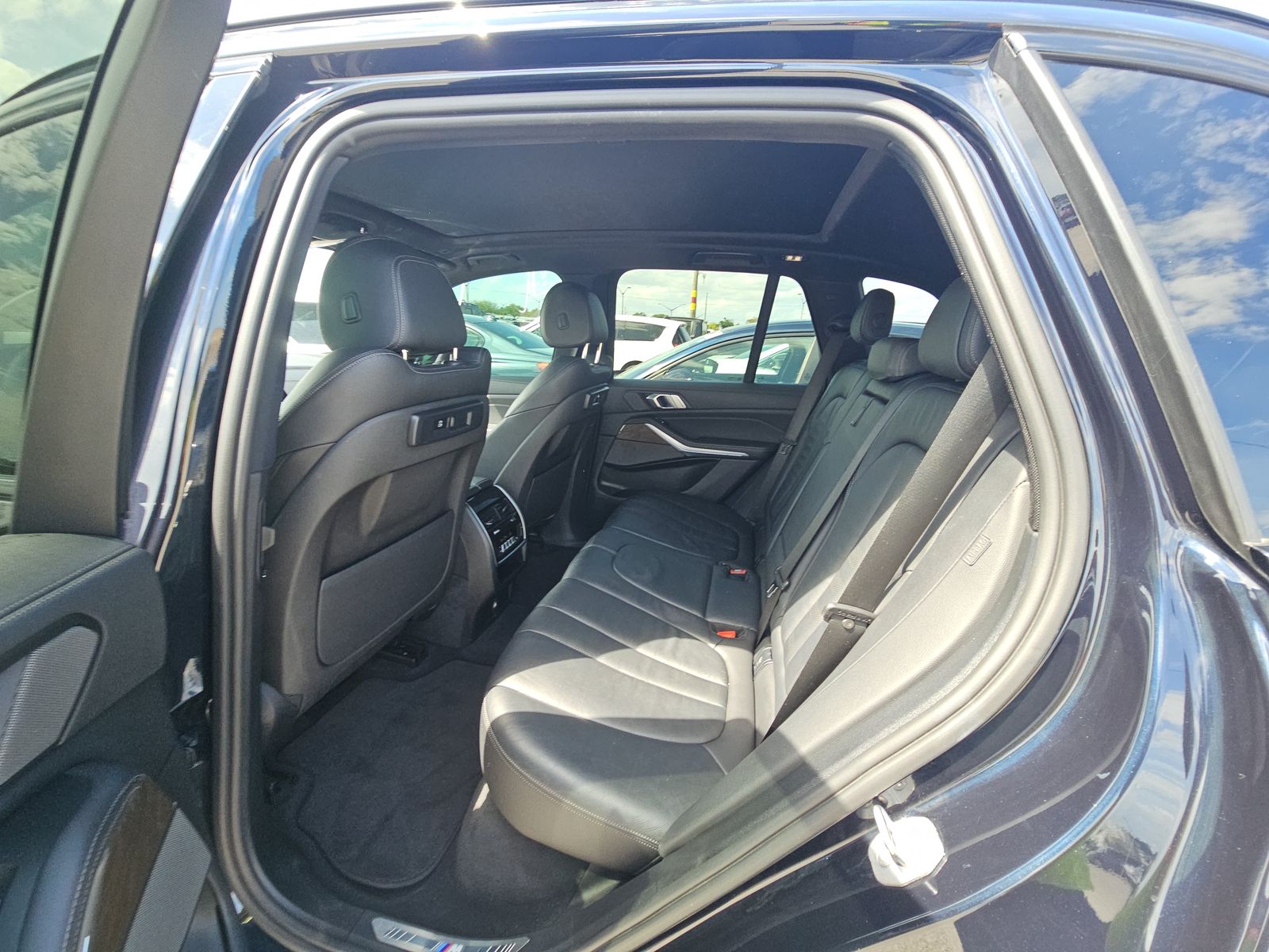 2020 BMW X5 sDrive40i RWD