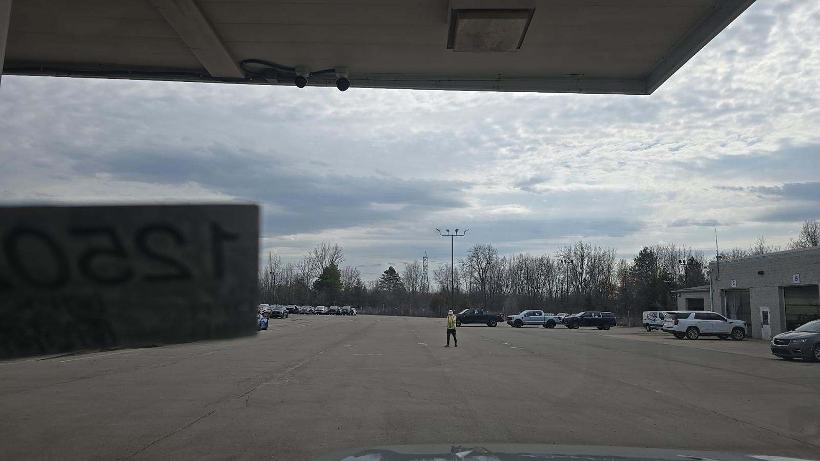 2025 Ford F-150 Lariat AWD