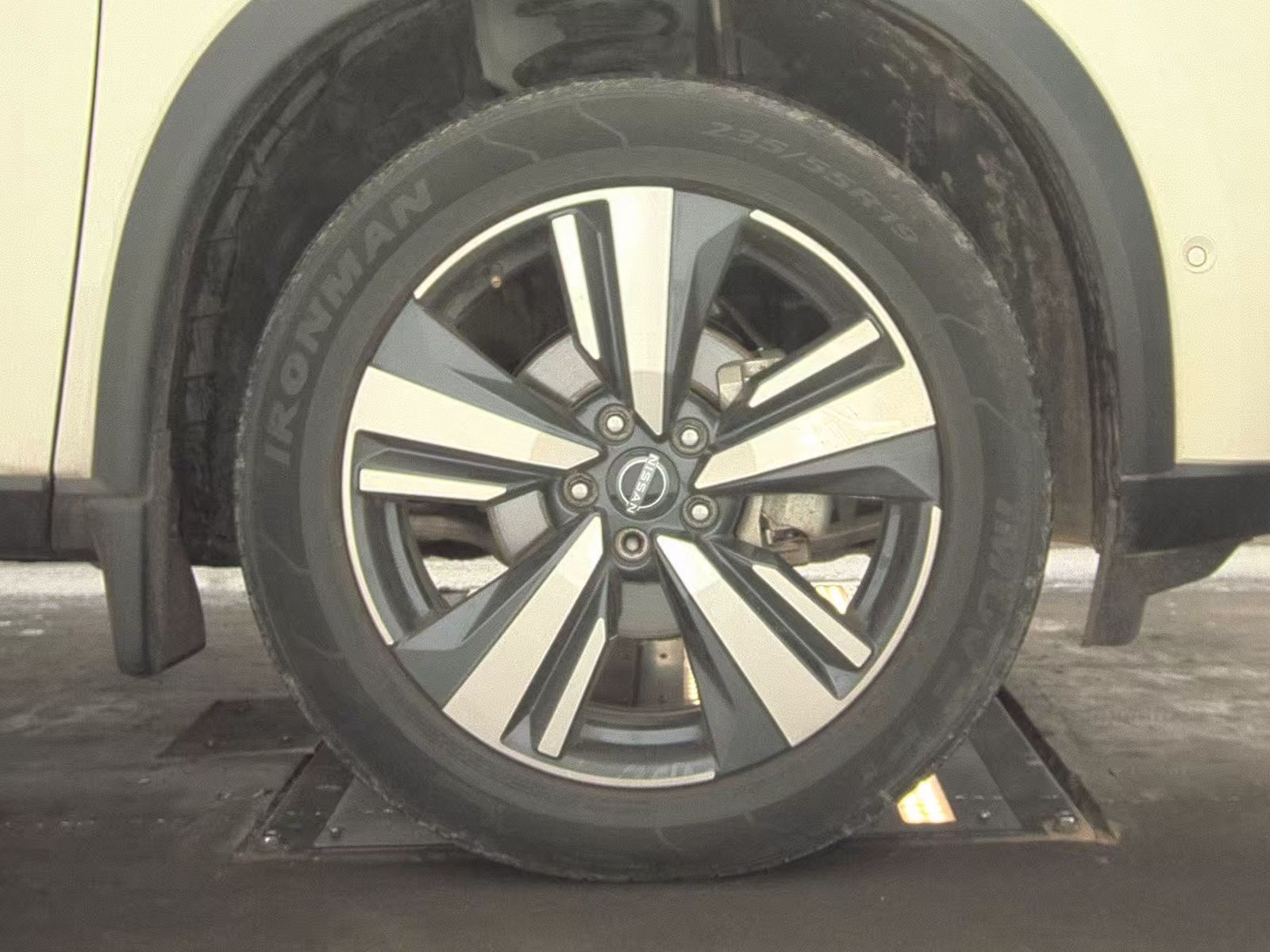 2022 Nissan Rogue SL FWD