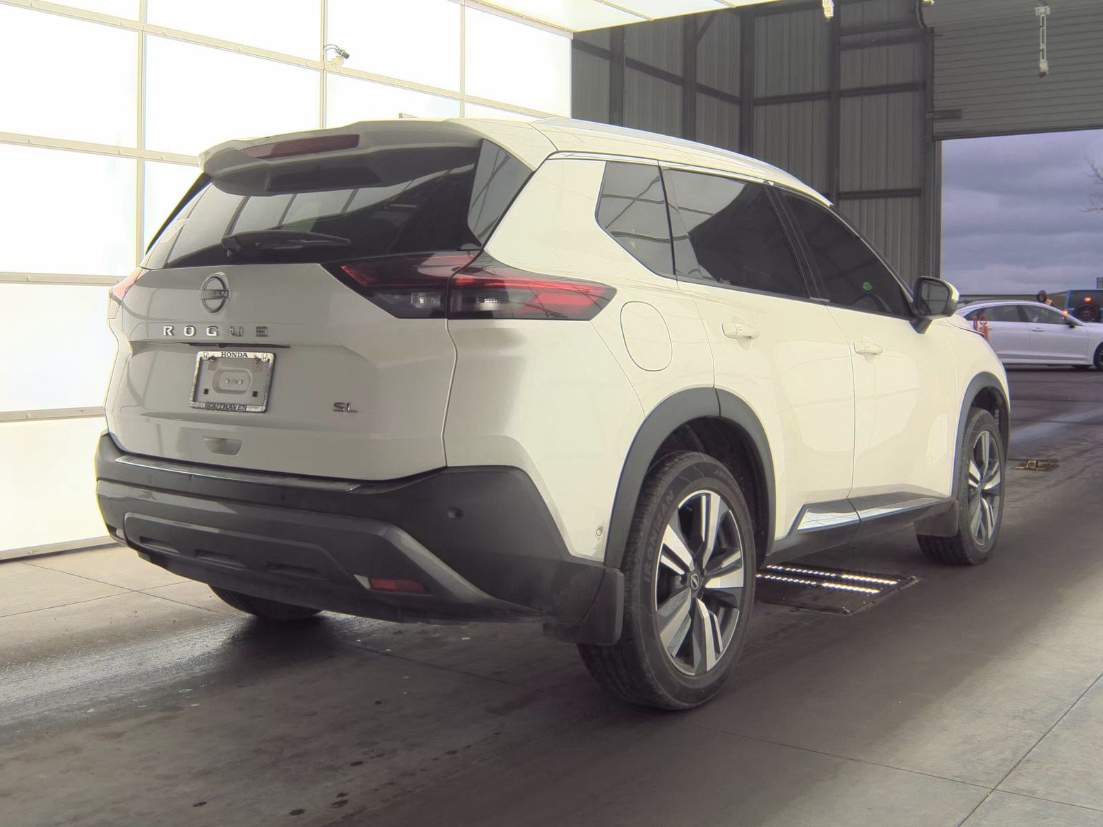 2022 Nissan Rogue SL FWD