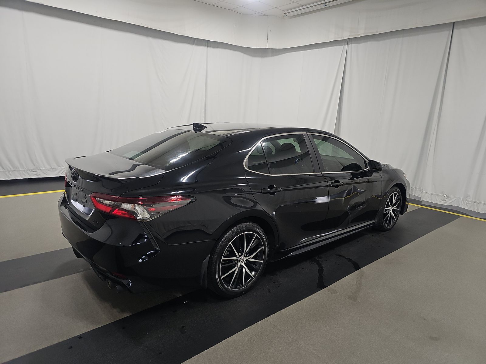 2023 Toyota Camry SE FWD