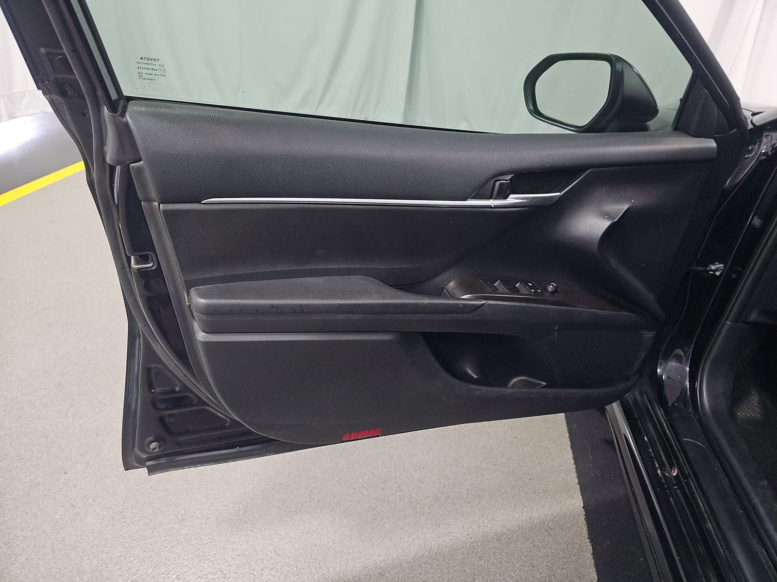 2023 Toyota Camry SE FWD