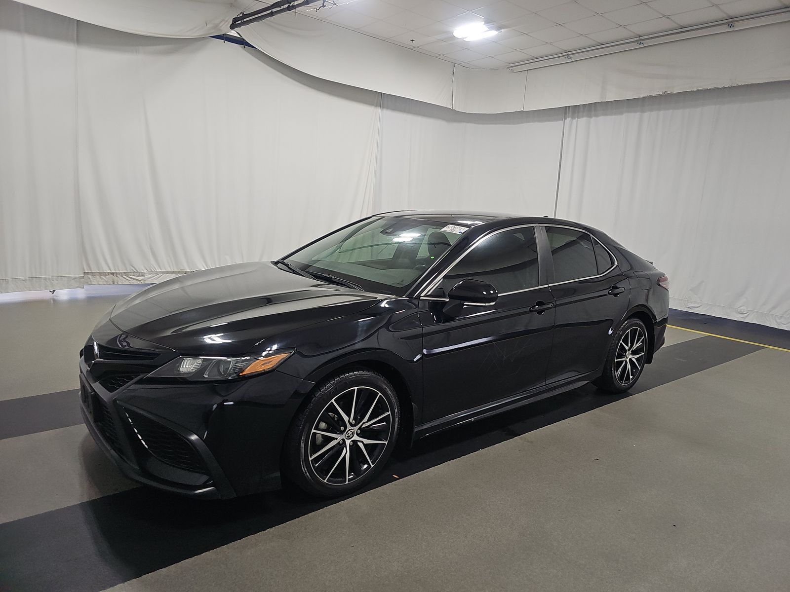 2023 Toyota Camry SE FWD