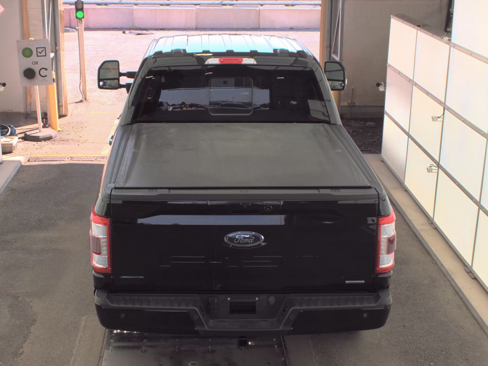 2023 Ford F-150 Lariat AWD