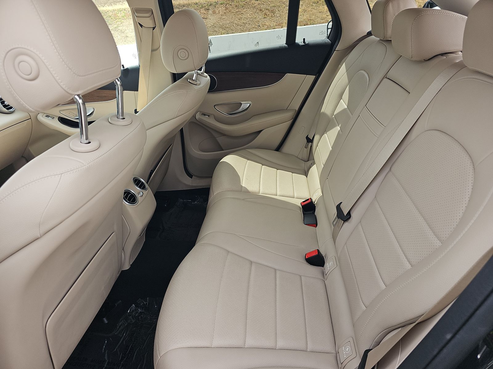 2022 Mercedes-Benz GLC GLC 300 AWD