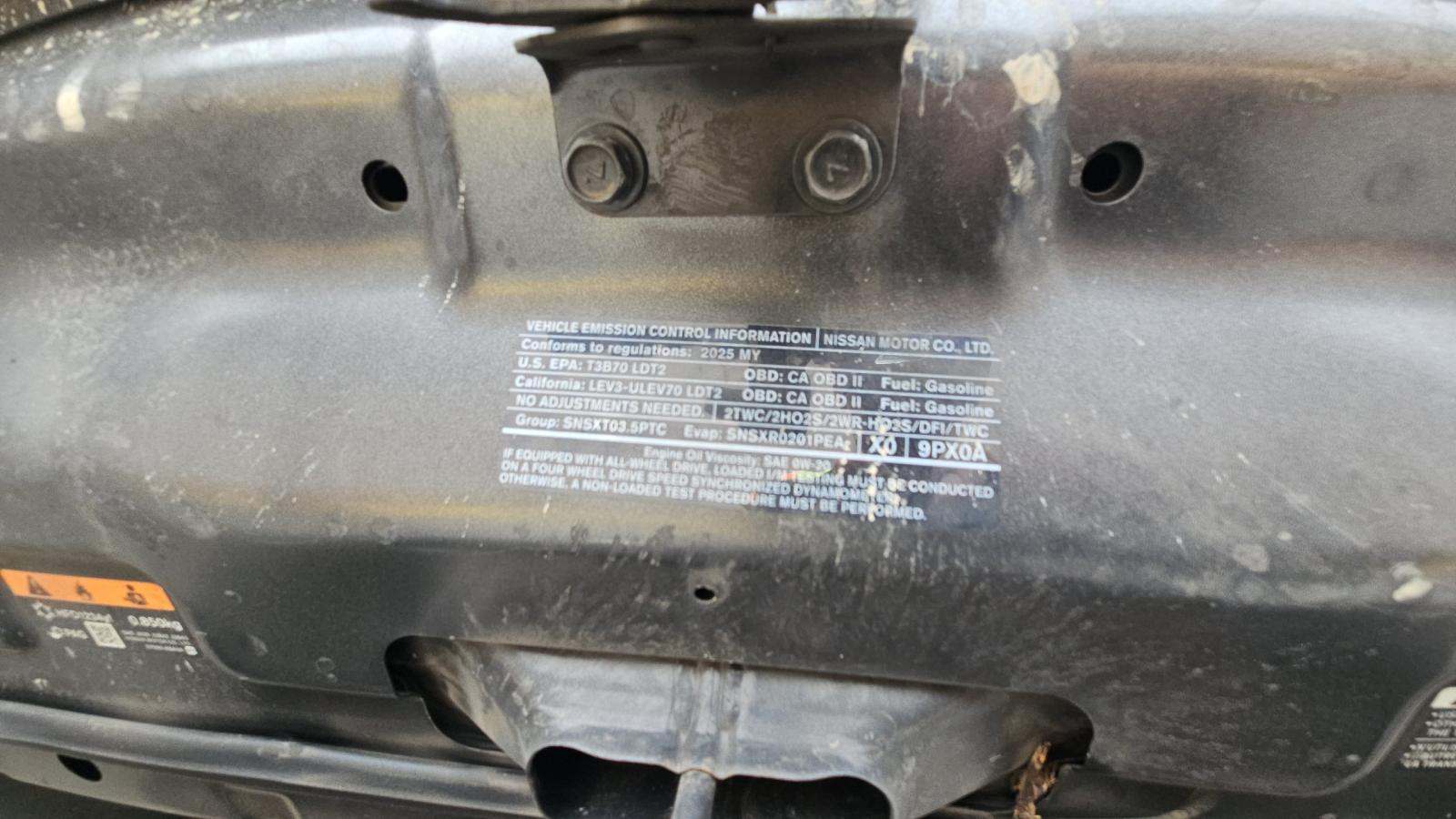 2025 Nissan Pathfinder SV FWD