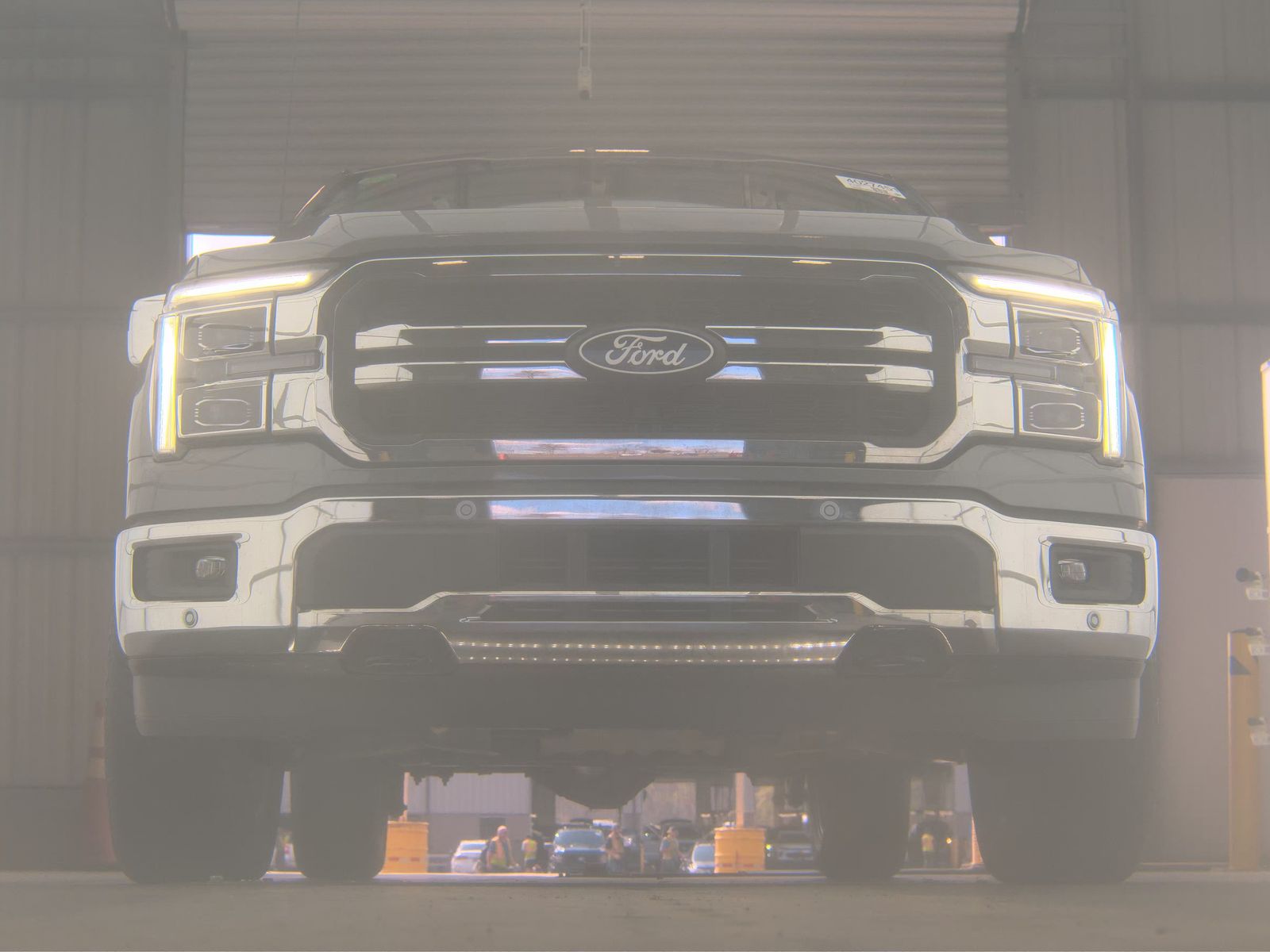 2025 Ford F-150 Lariat AWD