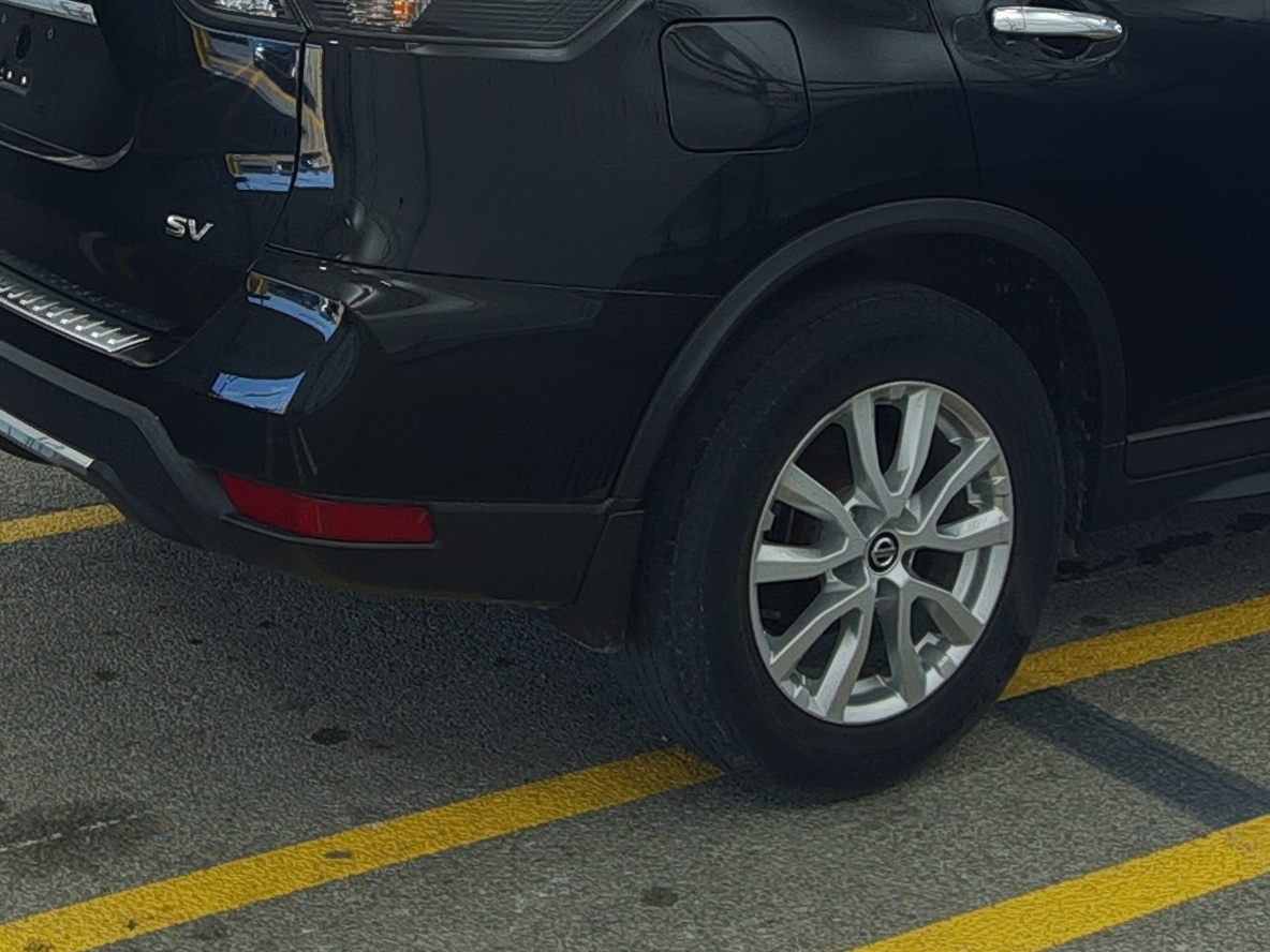 2018 Nissan Rogue SV FWD