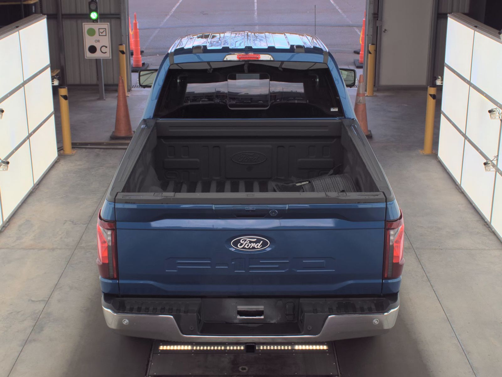 2025 Ford F-150 XLT AWD