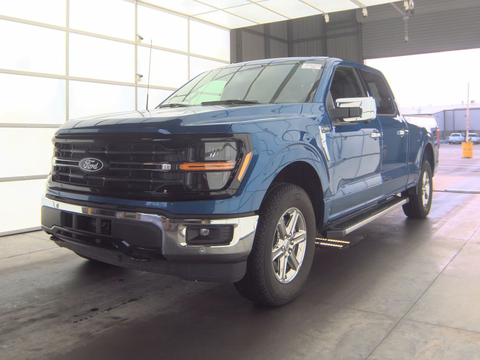2025 Ford F-150 XLT AWD