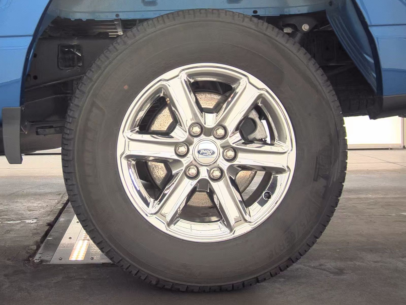 2025 Ford F-150 XLT AWD