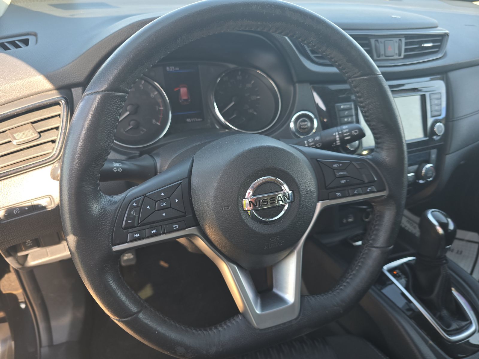 2018 Nissan Rogue SV FWD