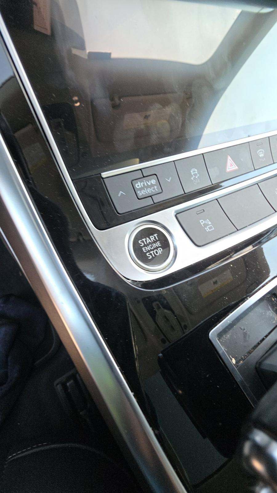 2021 Audi Q8 Premium AWD