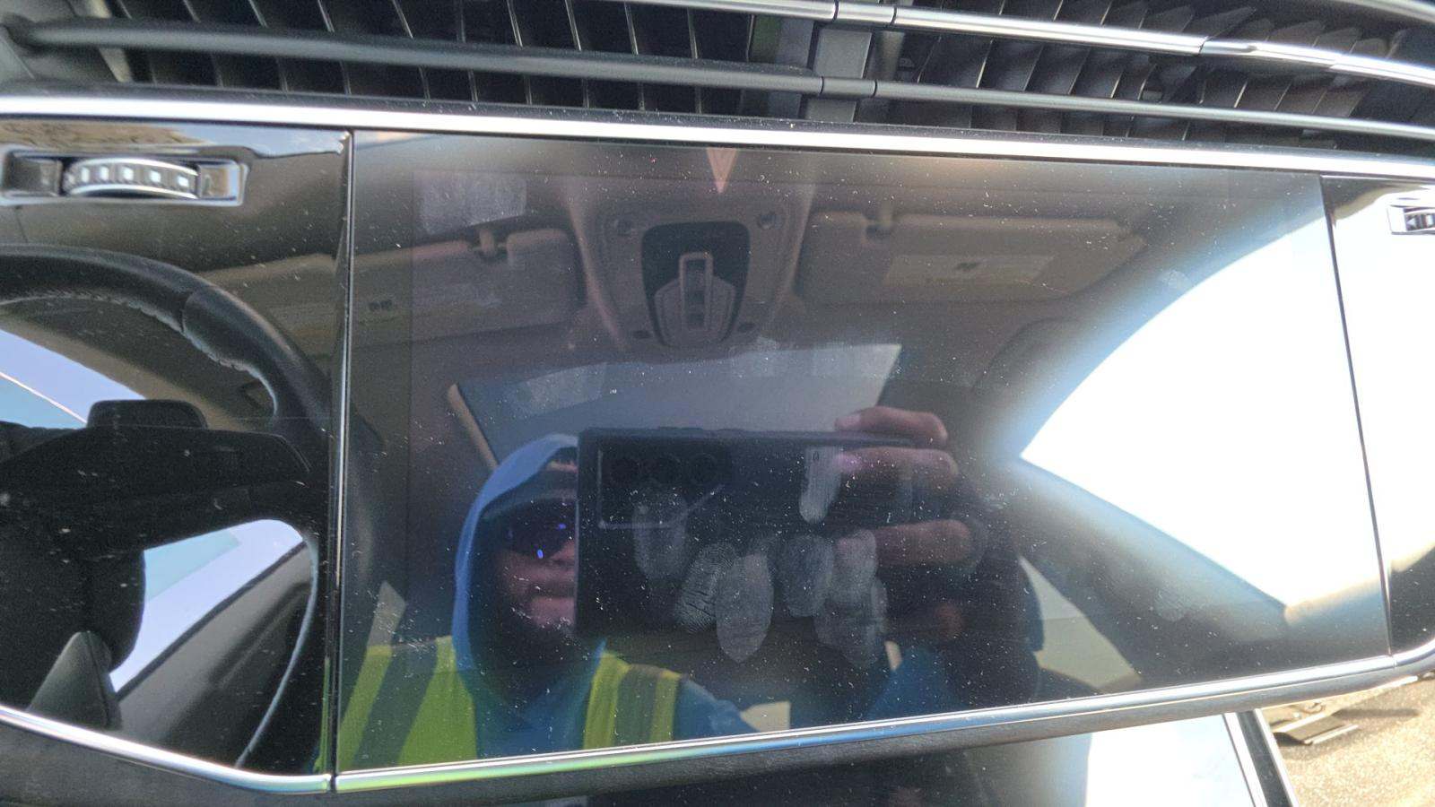 2021 Audi Q8 Premium AWD