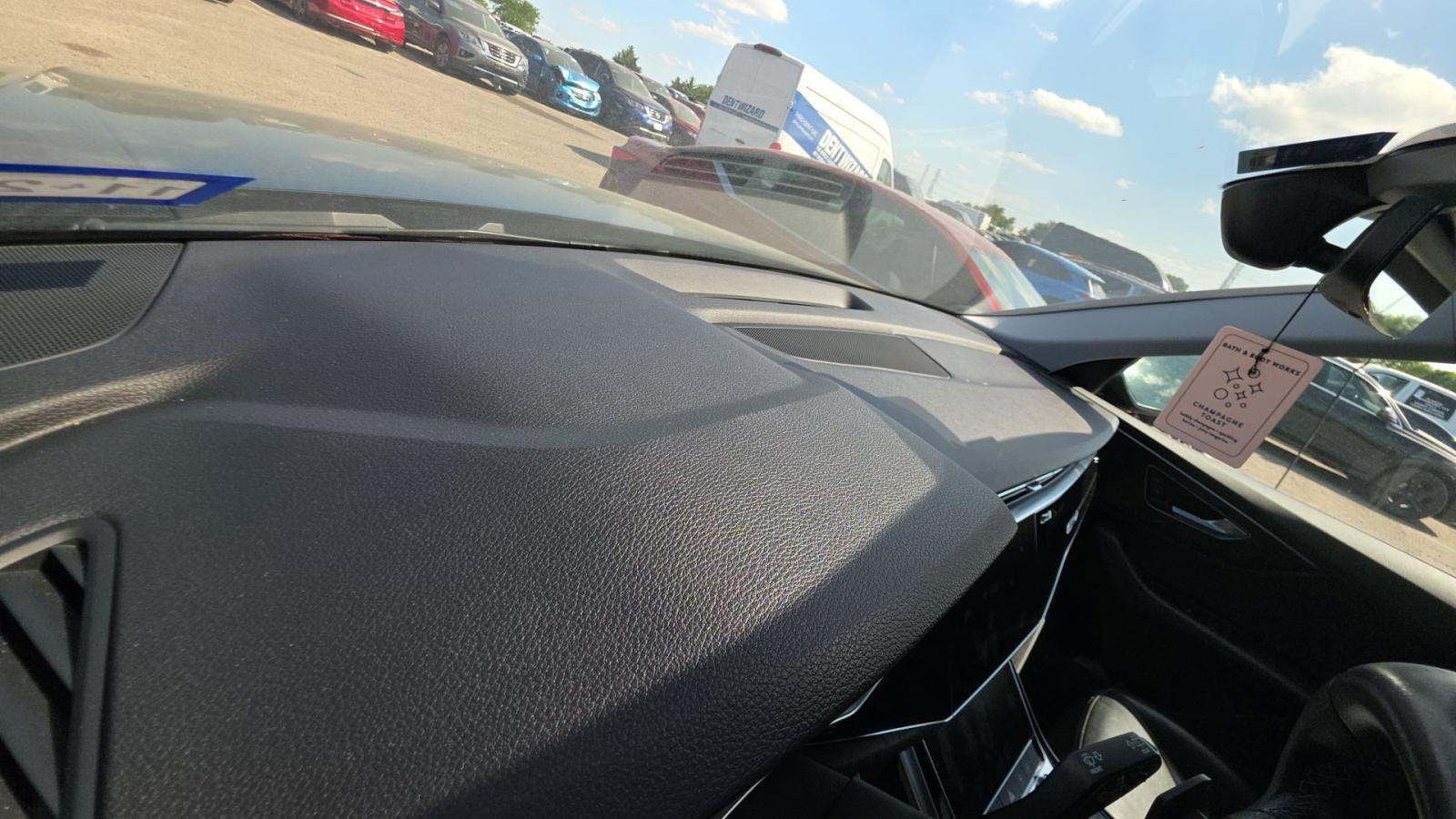 2021 Audi Q8 Premium AWD