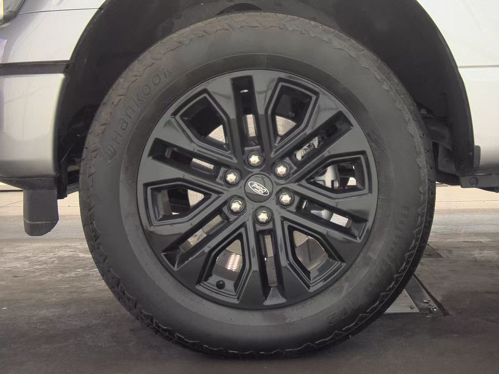 2025 Ford F-150 Hybrid Lariat AWD