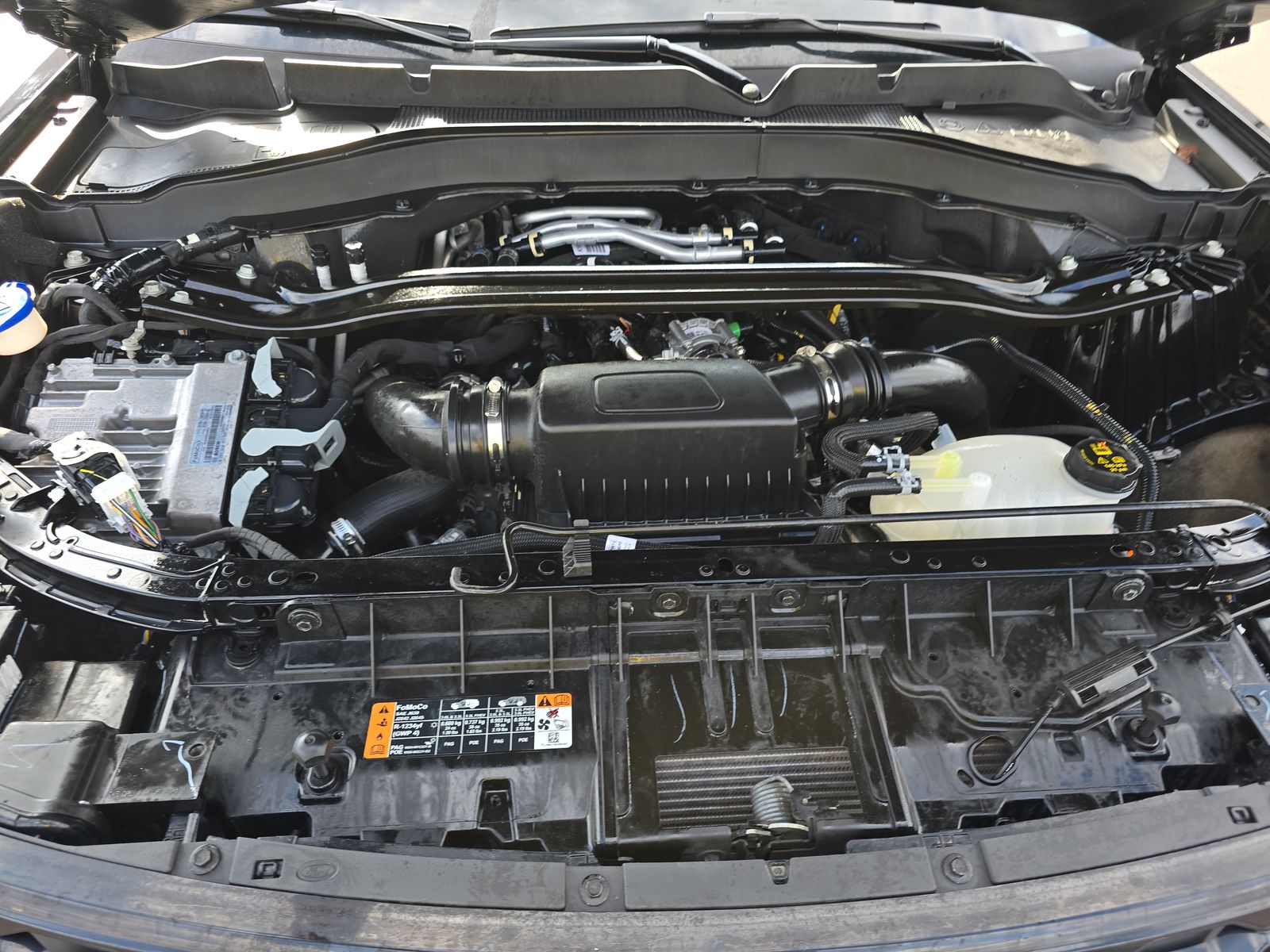 2025 Ford Explorer ST AWD