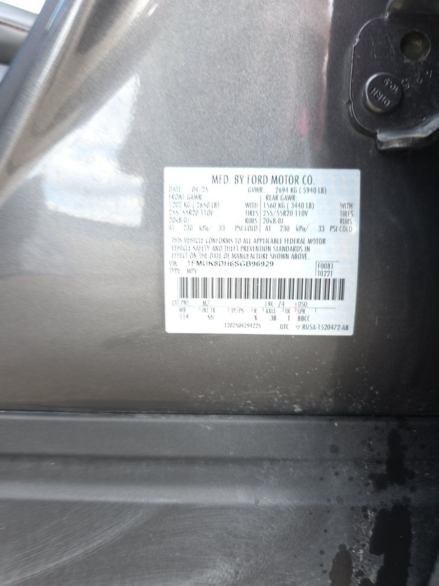 2025 Ford Explorer Active AWD