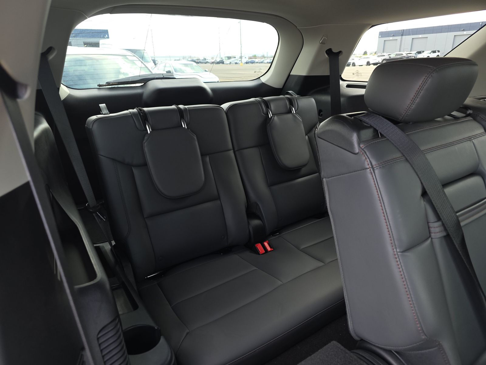 2025 Ford Explorer Active AWD