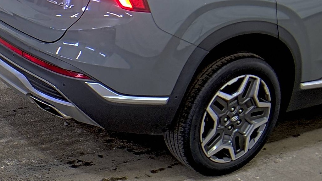 HYUNDAI LIMITED - 10