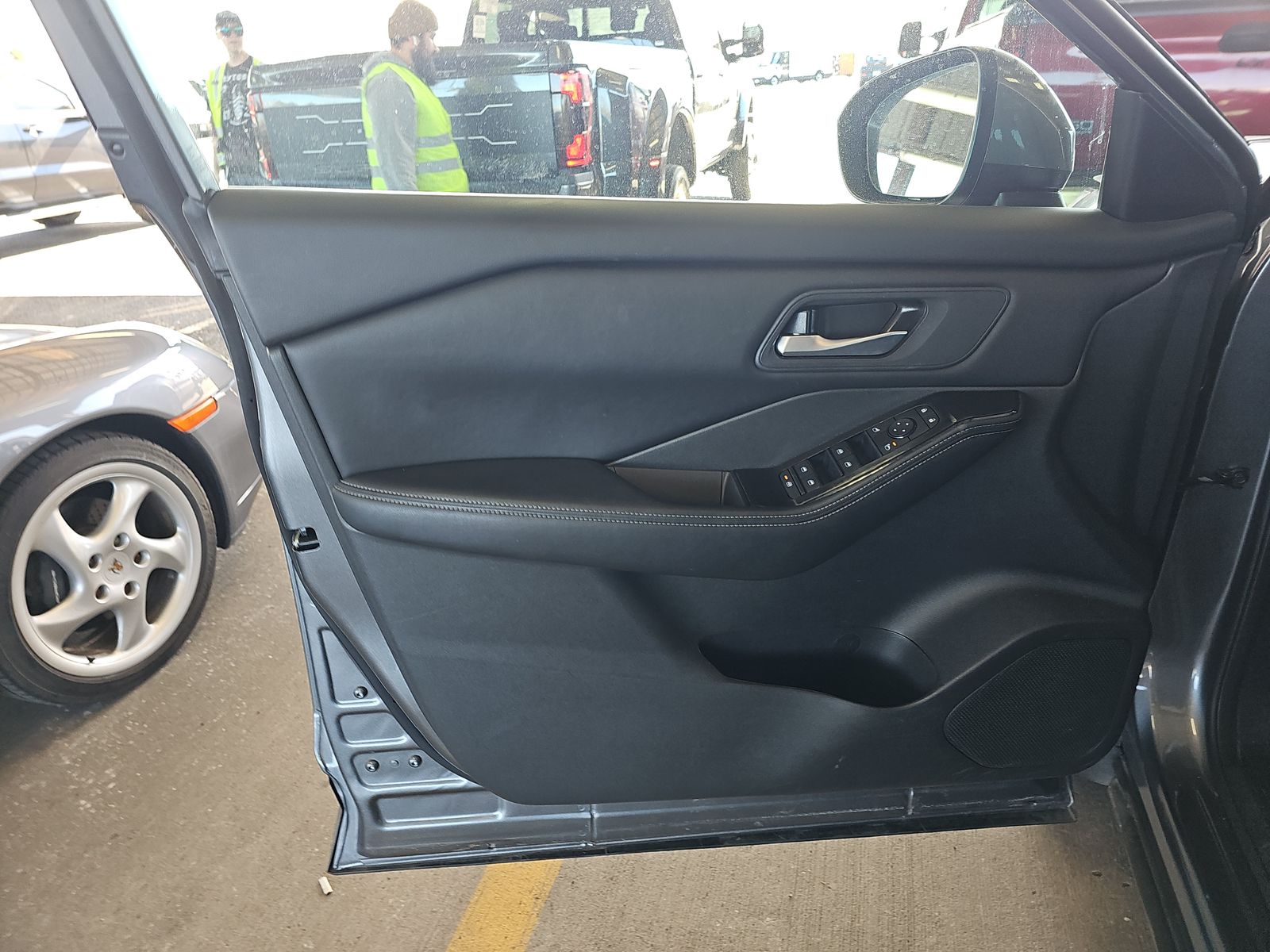 2025 Nissan Rogue SV AWD