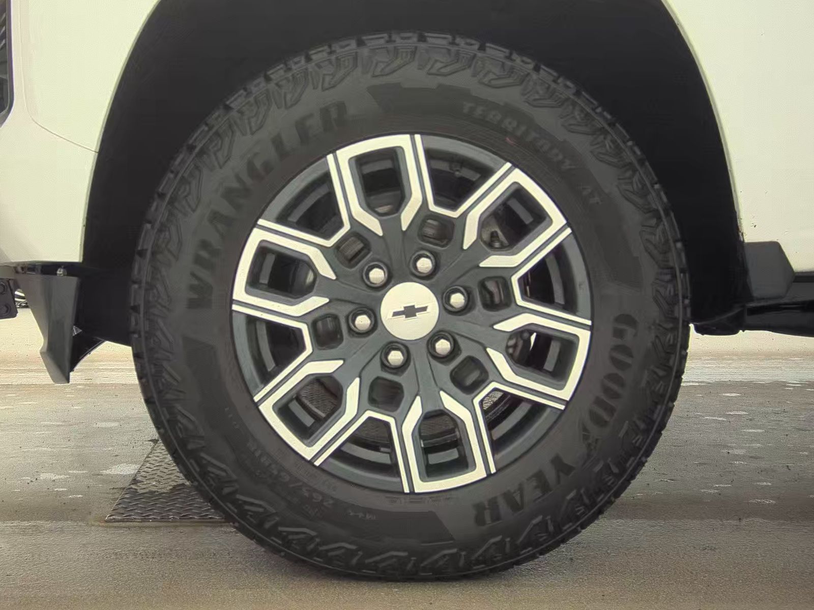 CHEVROLET 4WD Z71 - 10