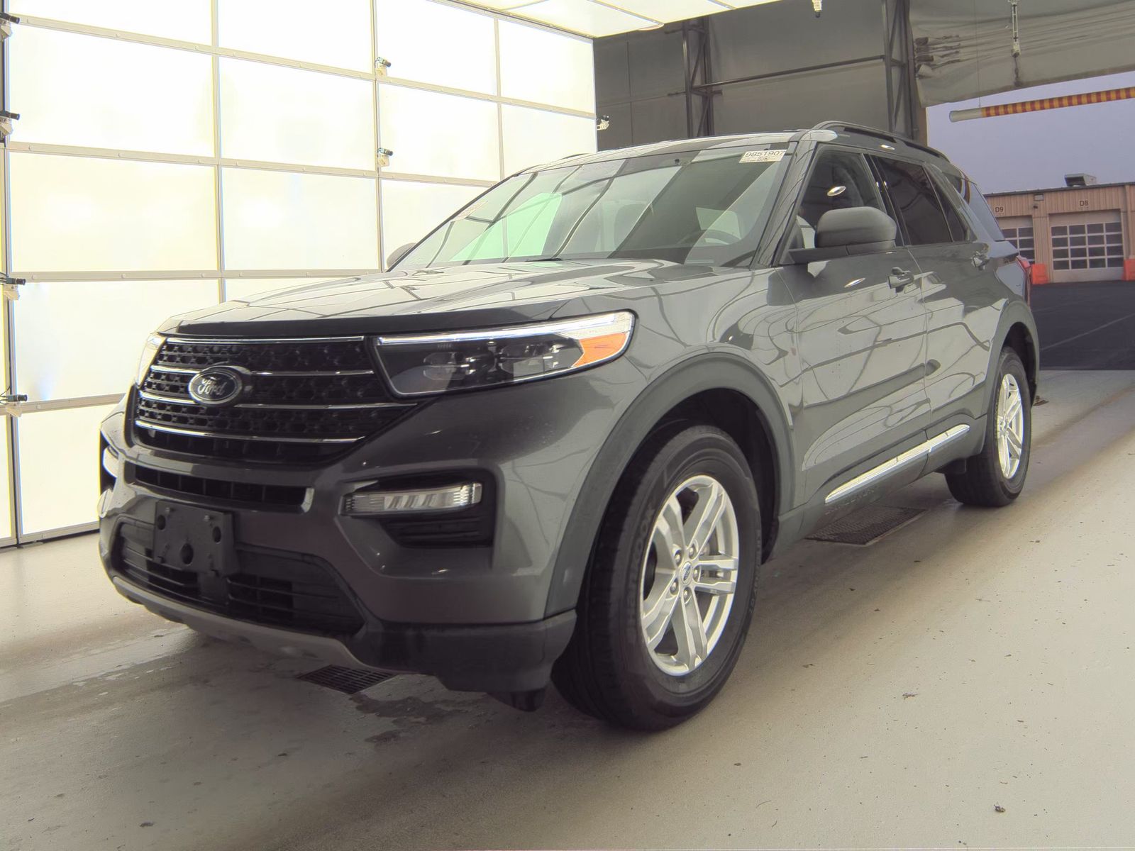 2022 Ford Explorer XLT AWD