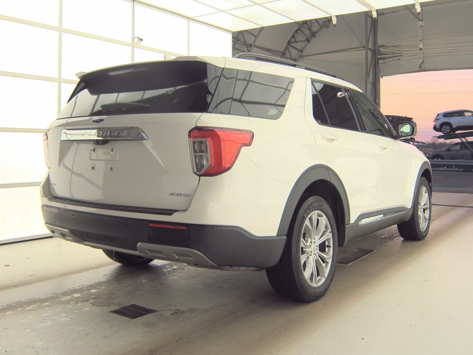 2023 Ford Explorer XLT AWD