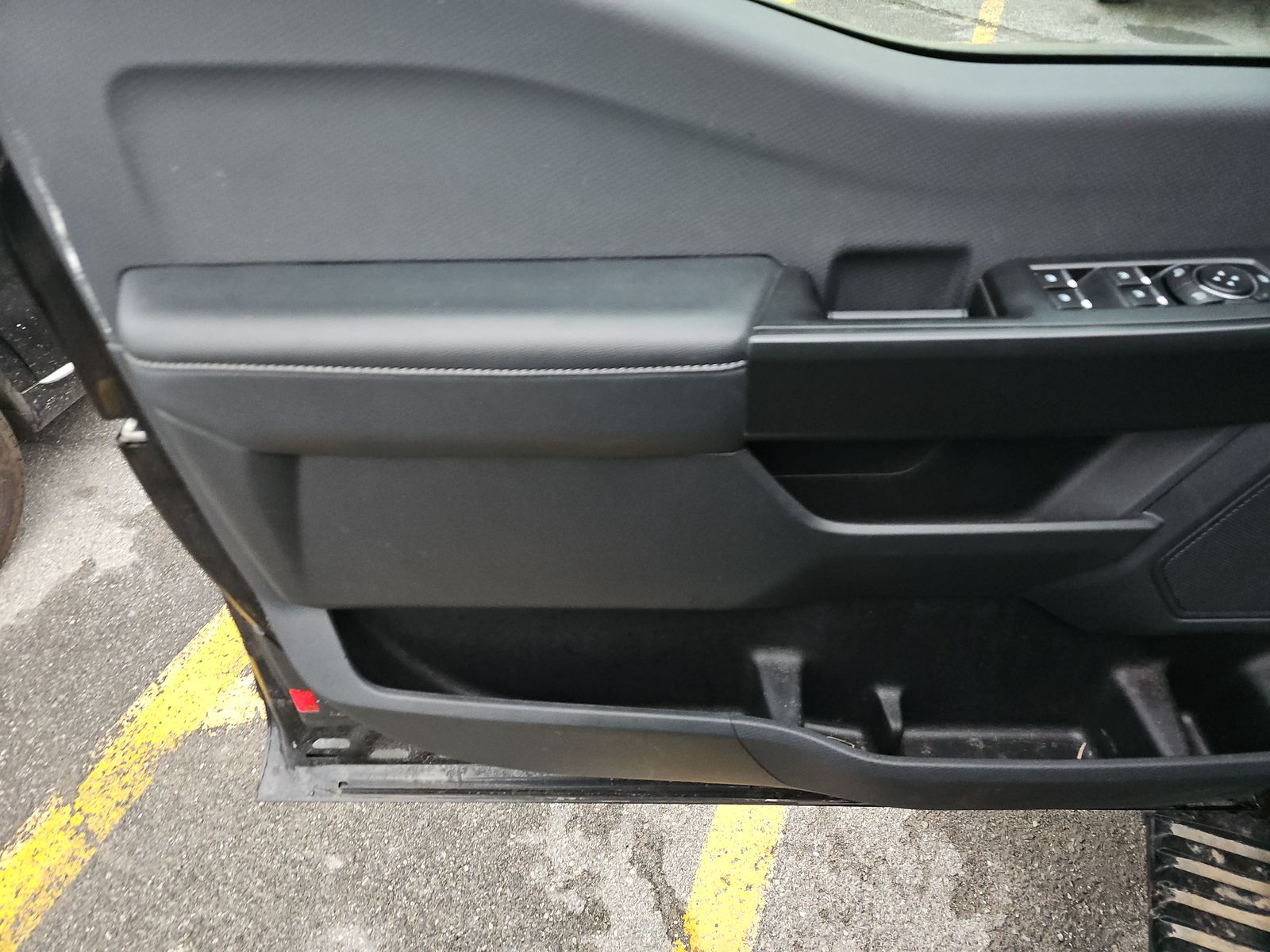 2023 Ford F-150 XL AWD