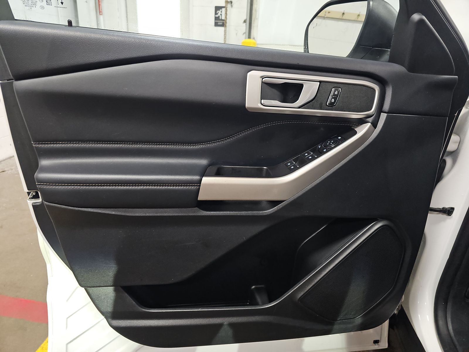 2023 Ford Explorer XLT AWD