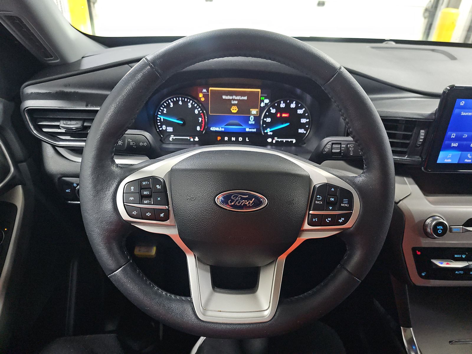 2023 Ford Explorer XLT AWD