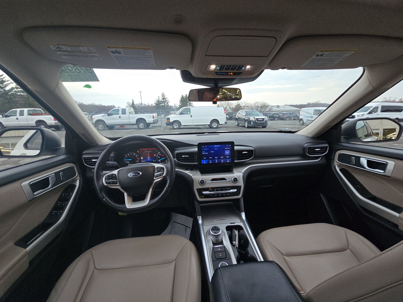 2023 Ford Explorer XLT AWD