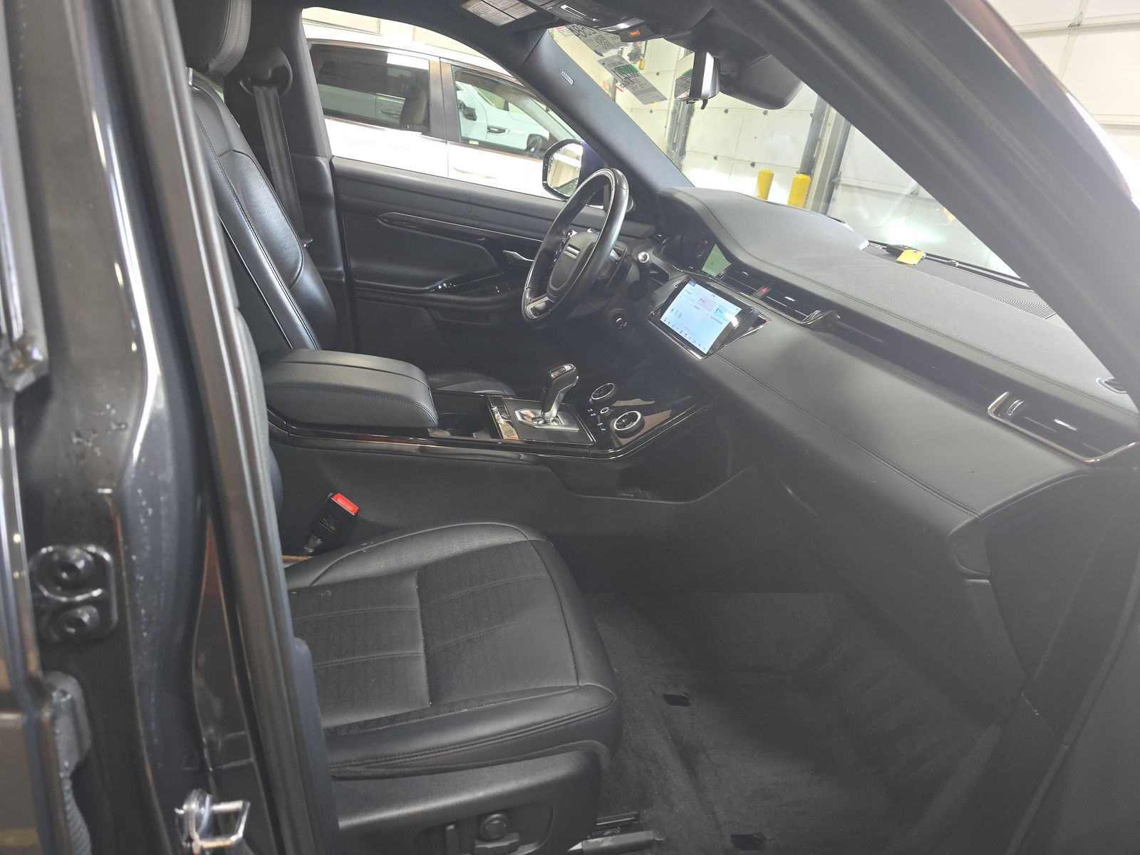 2020 Land Rover Range Rover Evoque R-Dynamic HSE AWD