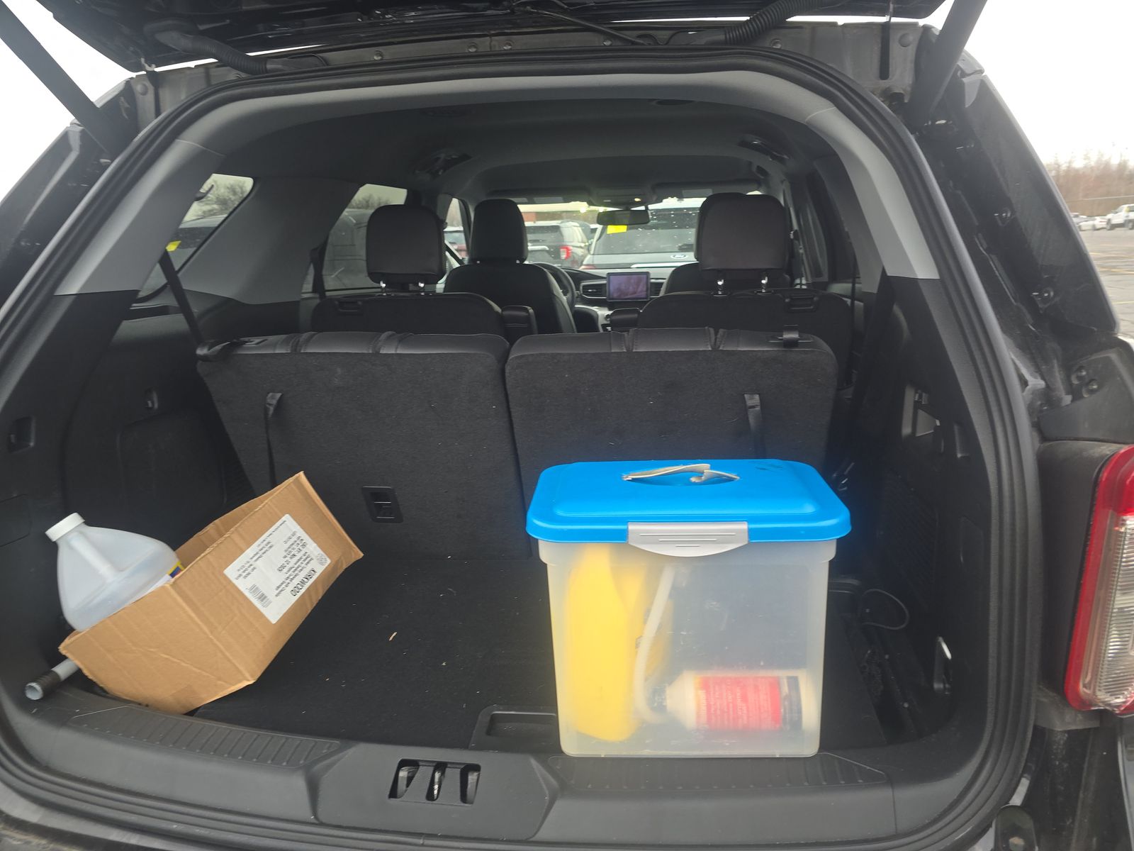 2024 Ford Explorer XLT AWD