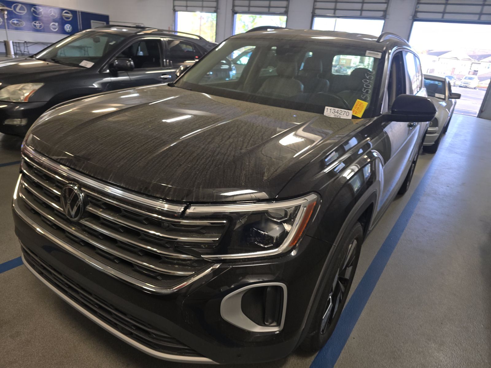 2024 Volkswagen Atlas 2.0T SE FWD