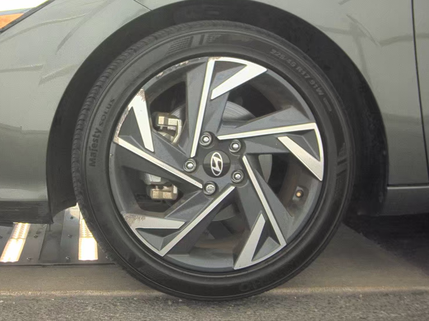 HYUNDAI SEL CONVEN - 10