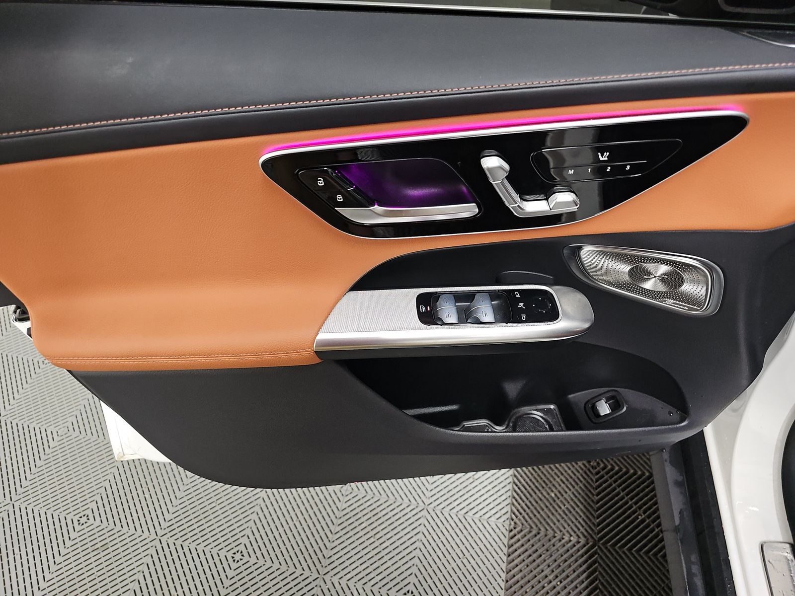 MERCEDES-BENZ GLC-CLASS - 10