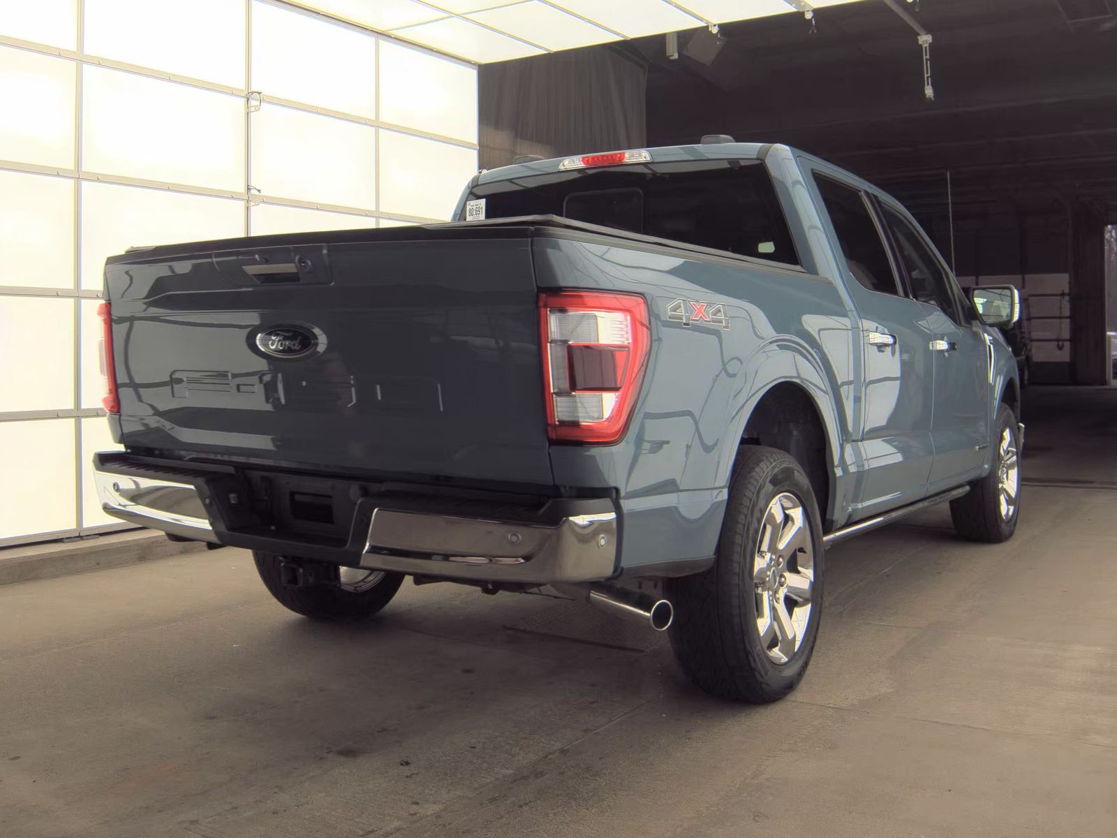 2023 Ford F-150 Hybrid Lariat AWD