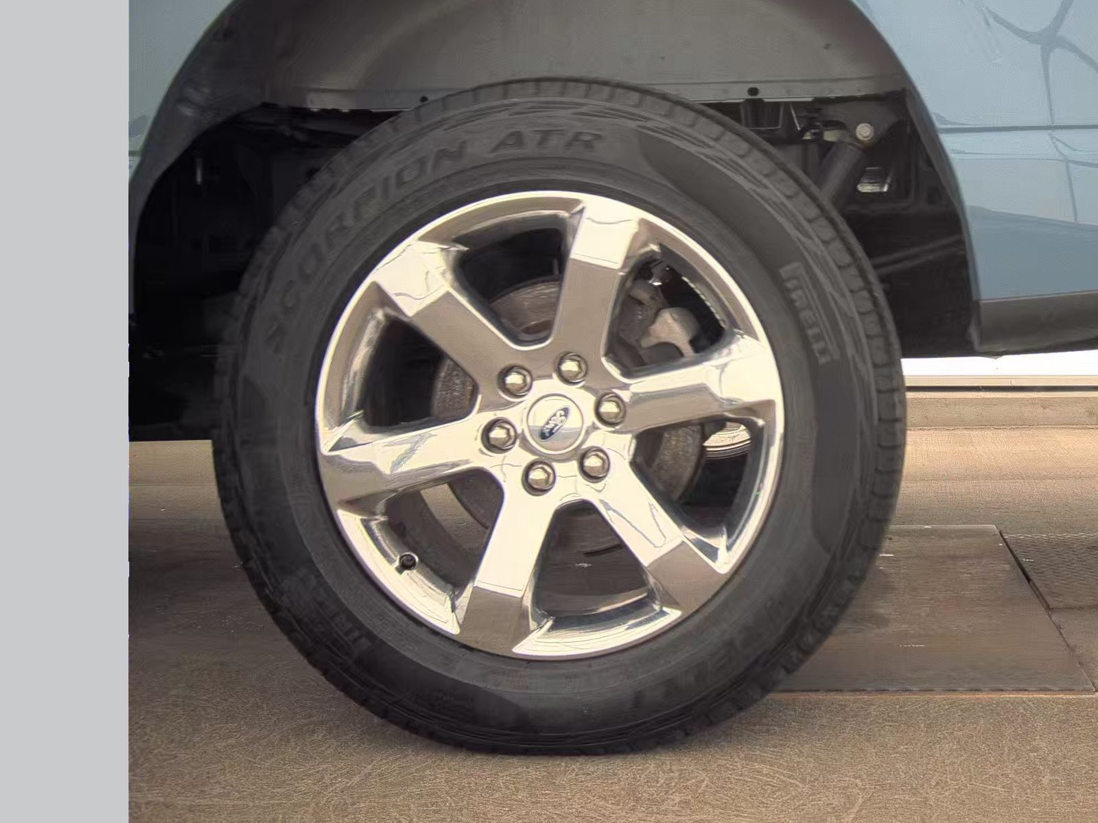 2023 Ford F-150 Hybrid Lariat AWD