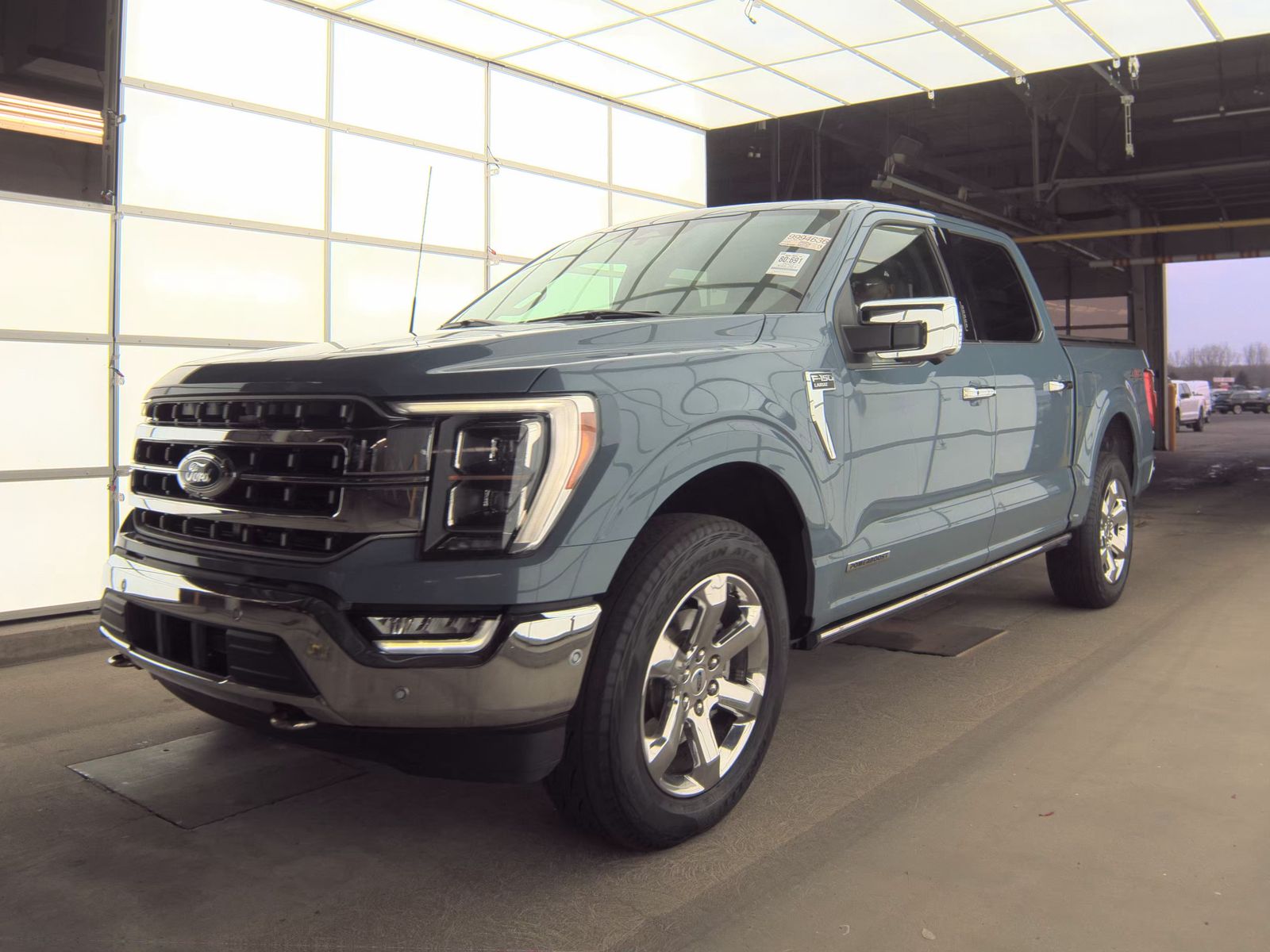2023 Ford F-150 Hybrid Lariat AWD