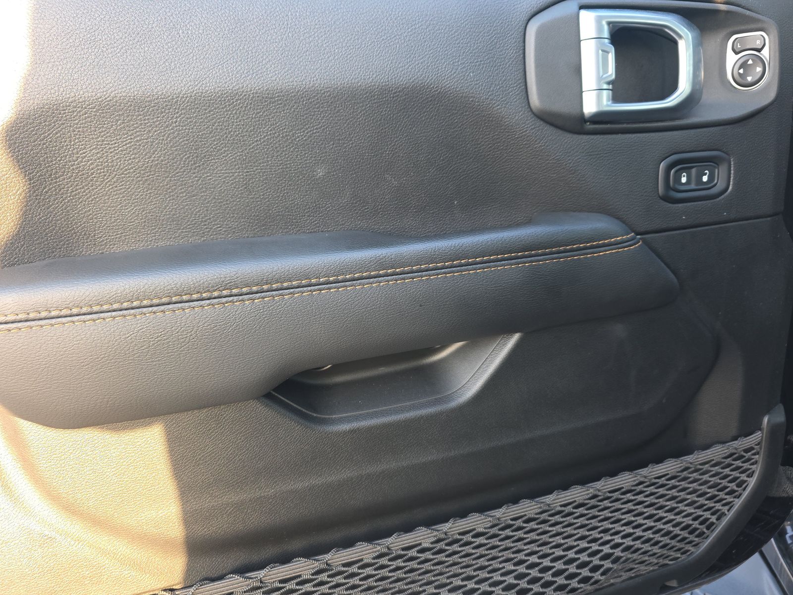 JEEP HIGH ALTIT - 10