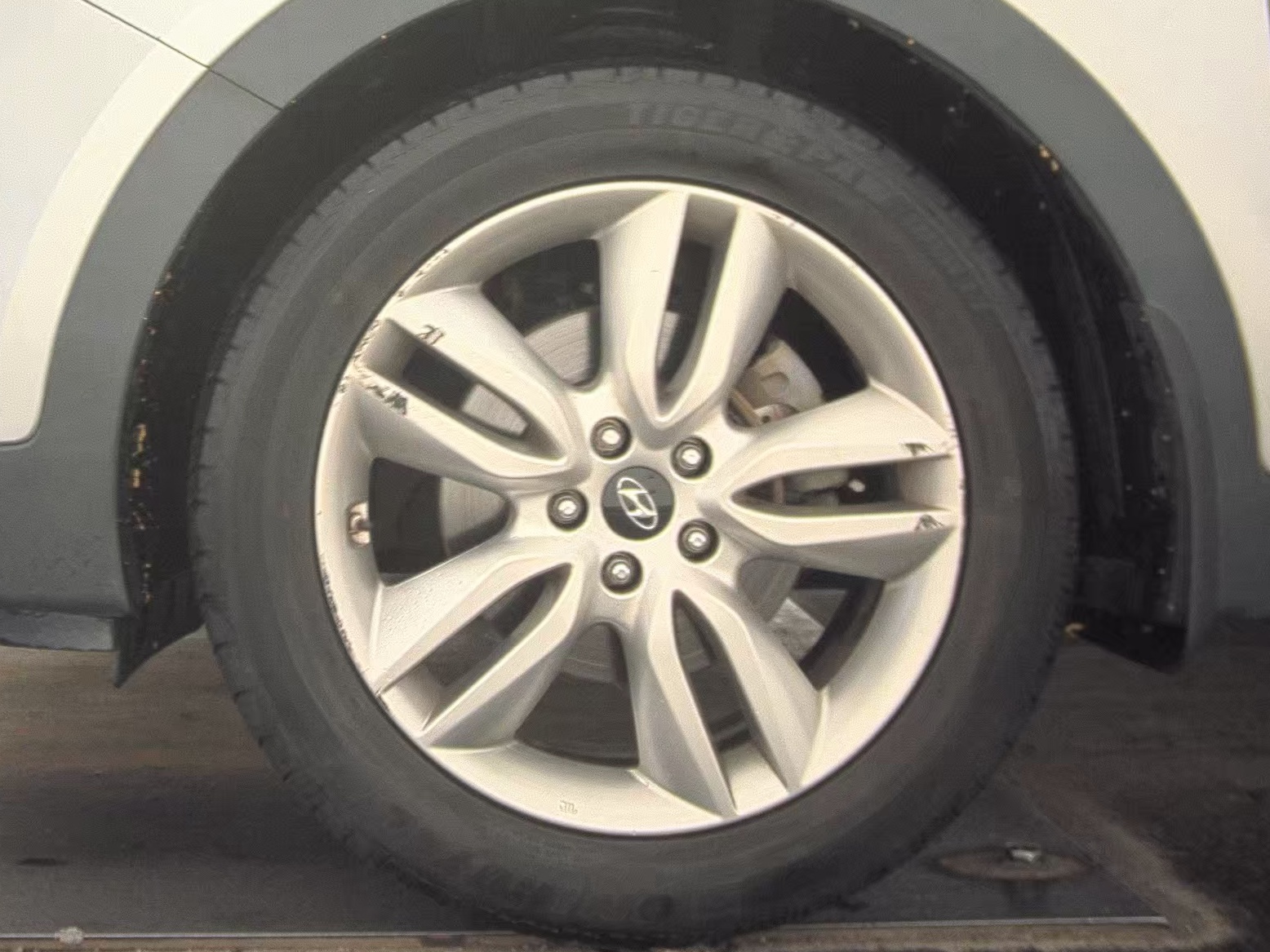 HYUNDAI UNKNOWN - 10