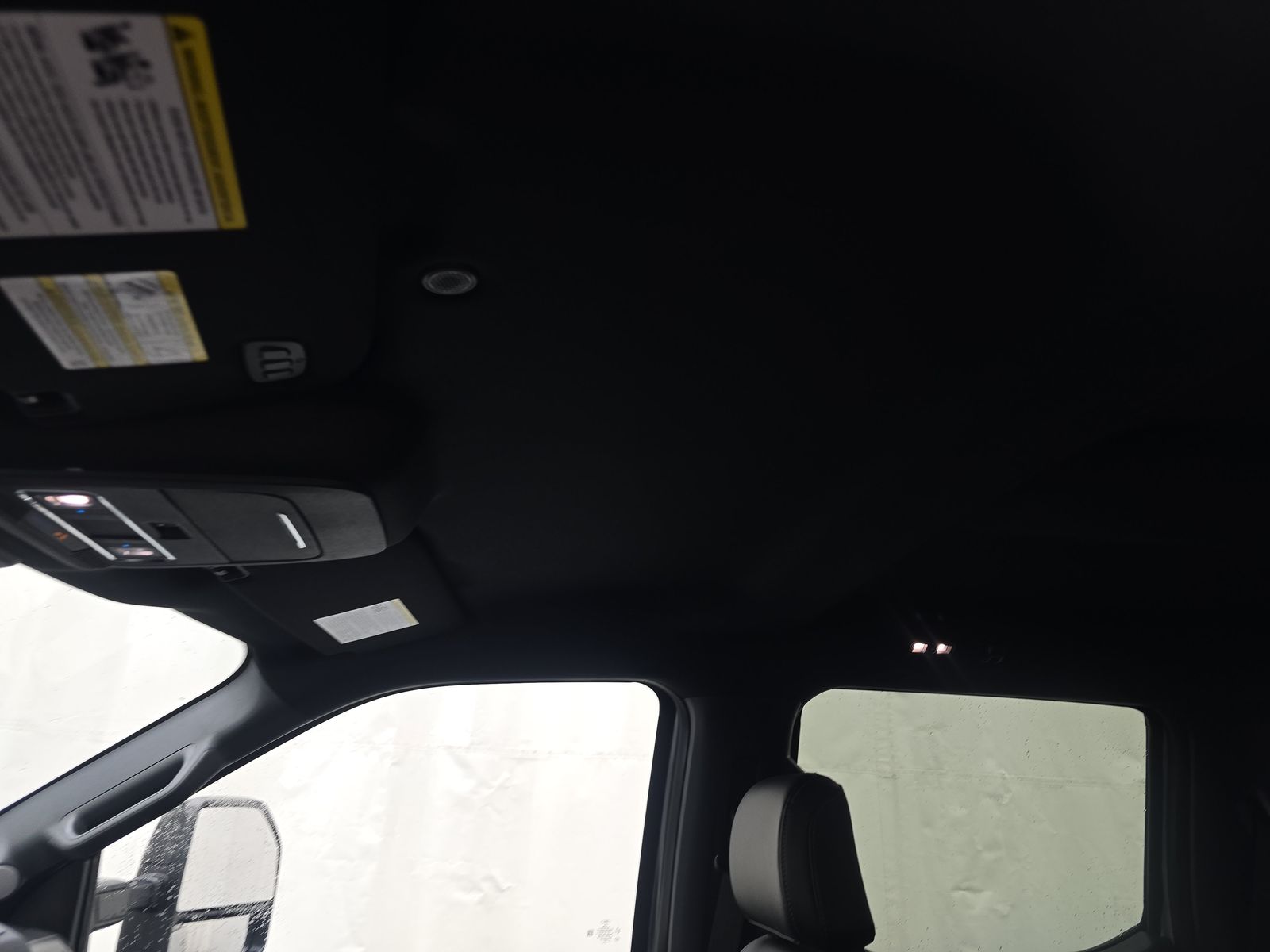 2025 Ford F-150 Lariat AWD