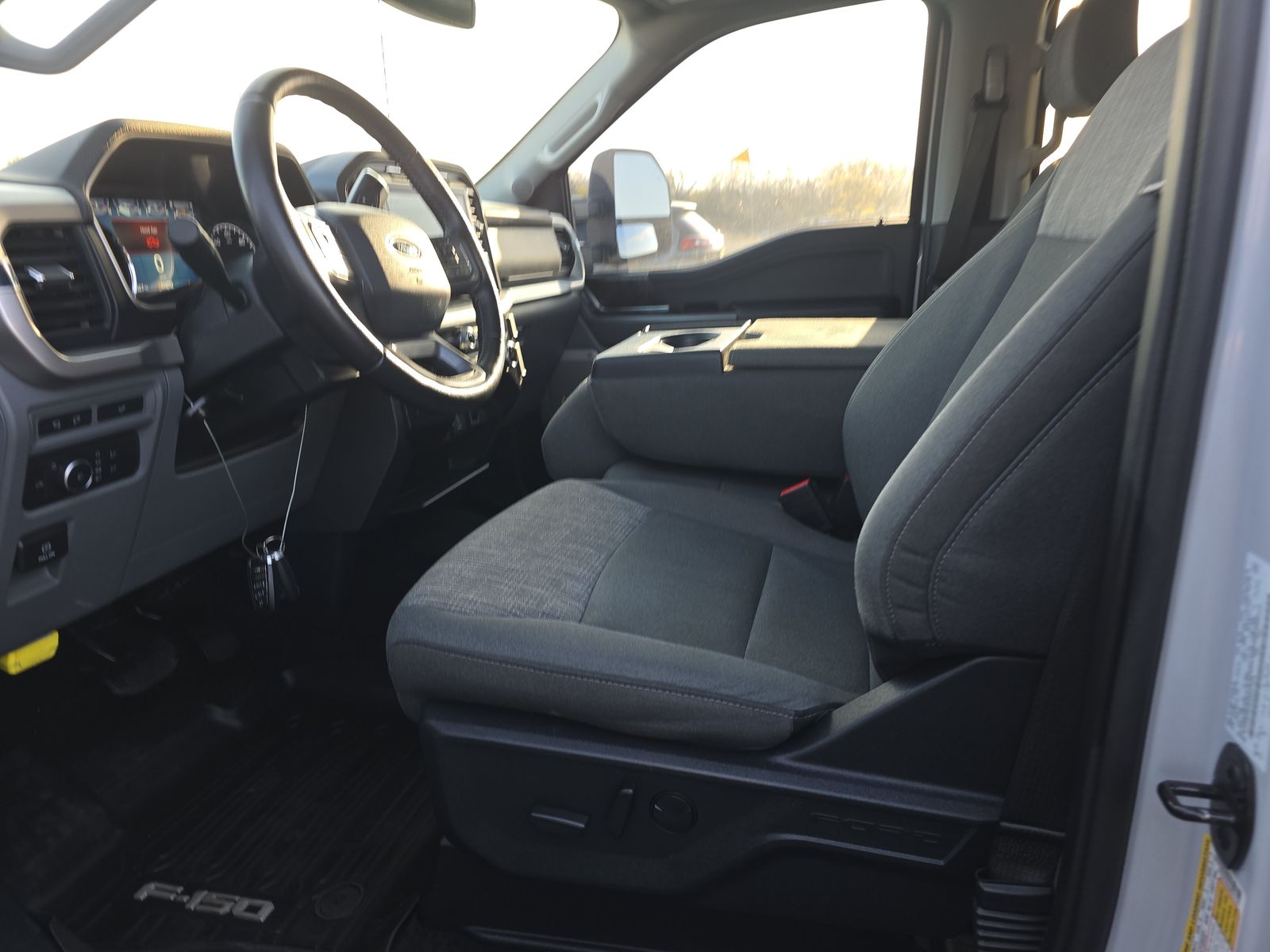 2022 Ford F-150 XLT AWD