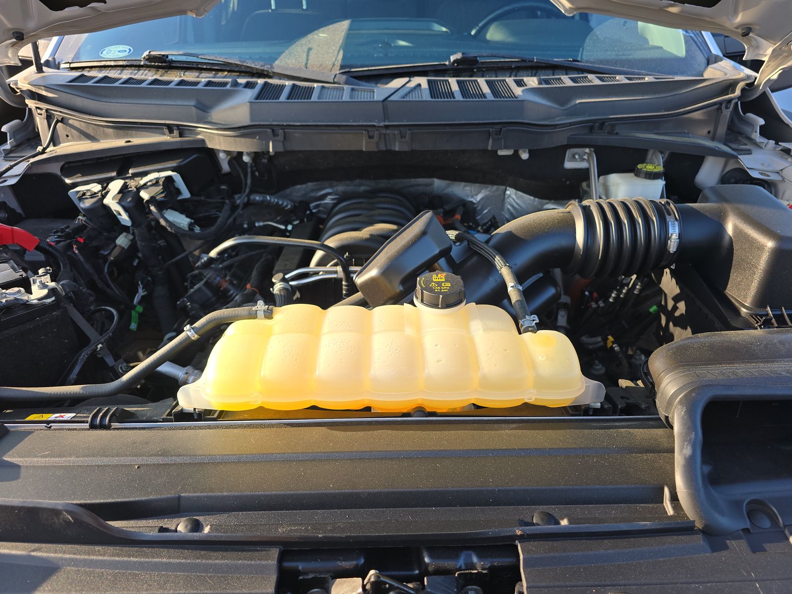 2022 Ford F-150 XLT AWD