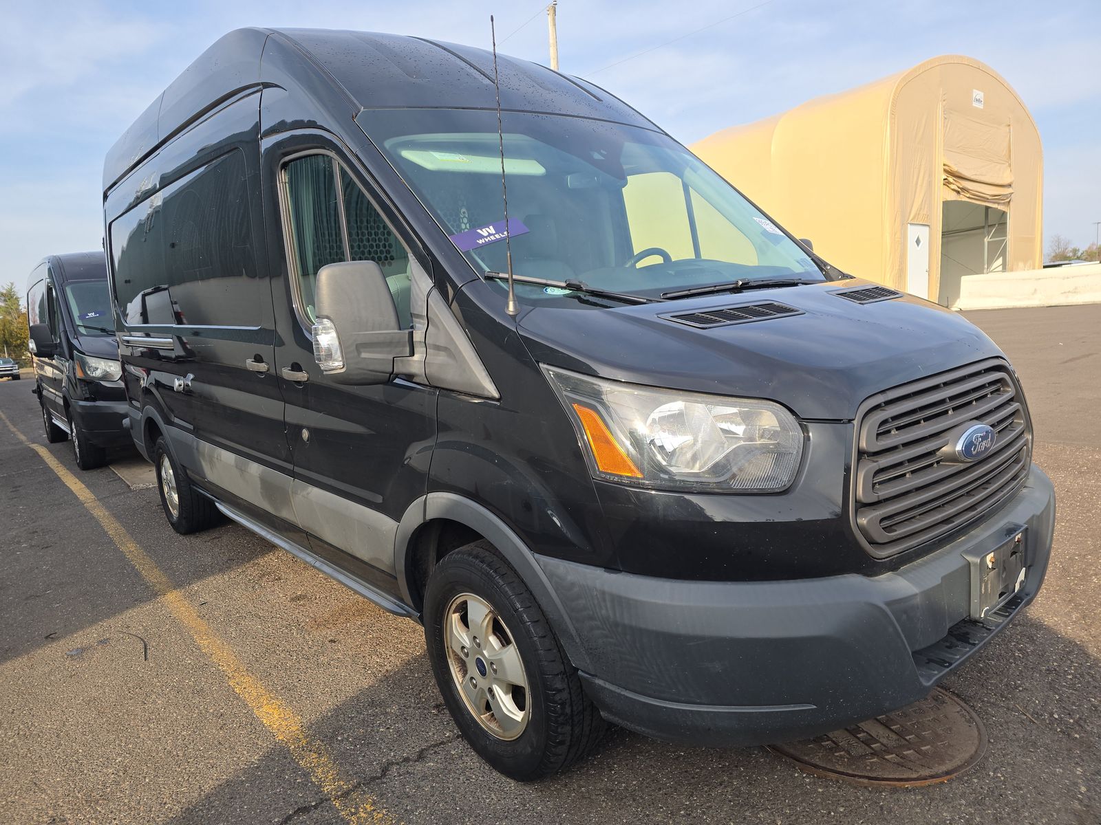 FORD TRANSIT 250 - 4
