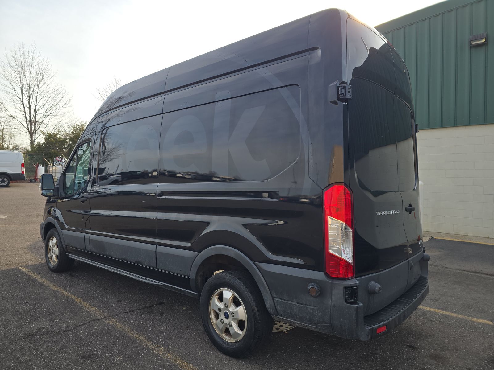 FORD TRANSIT 250 - 7