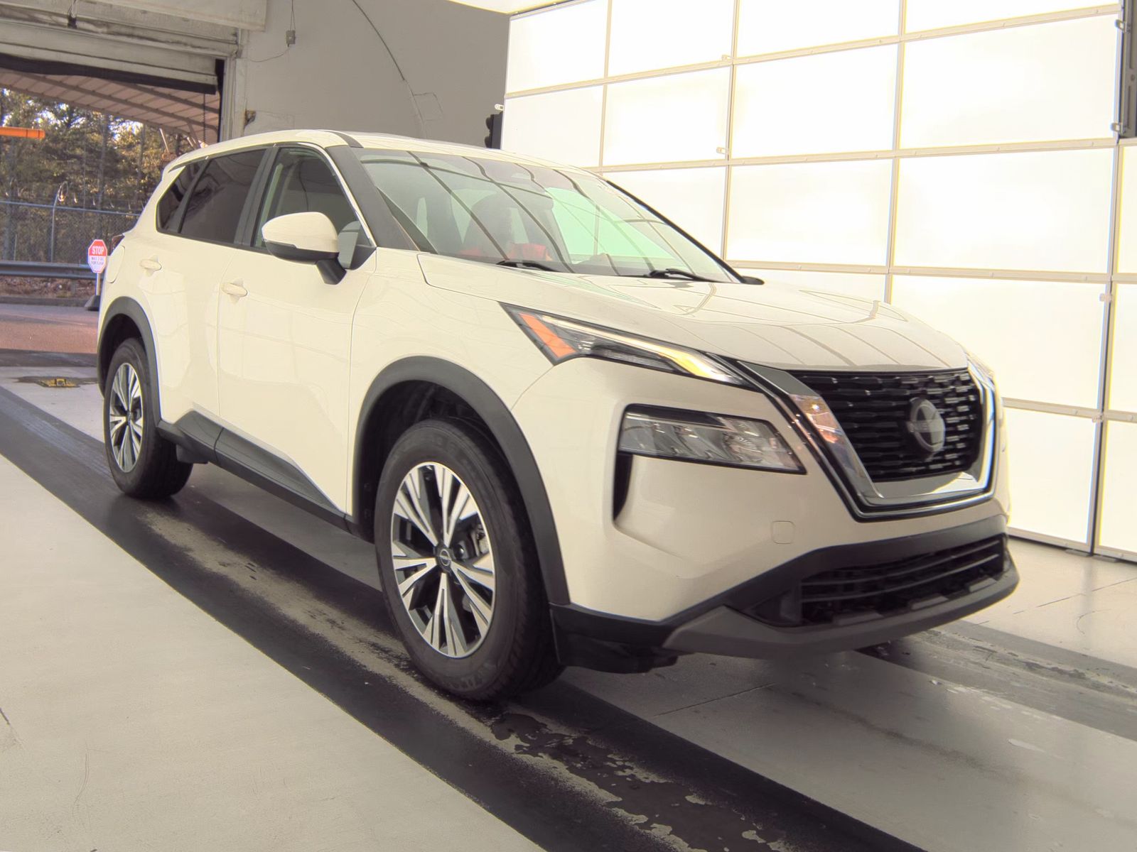 2022 Nissan Rogue SV FWD