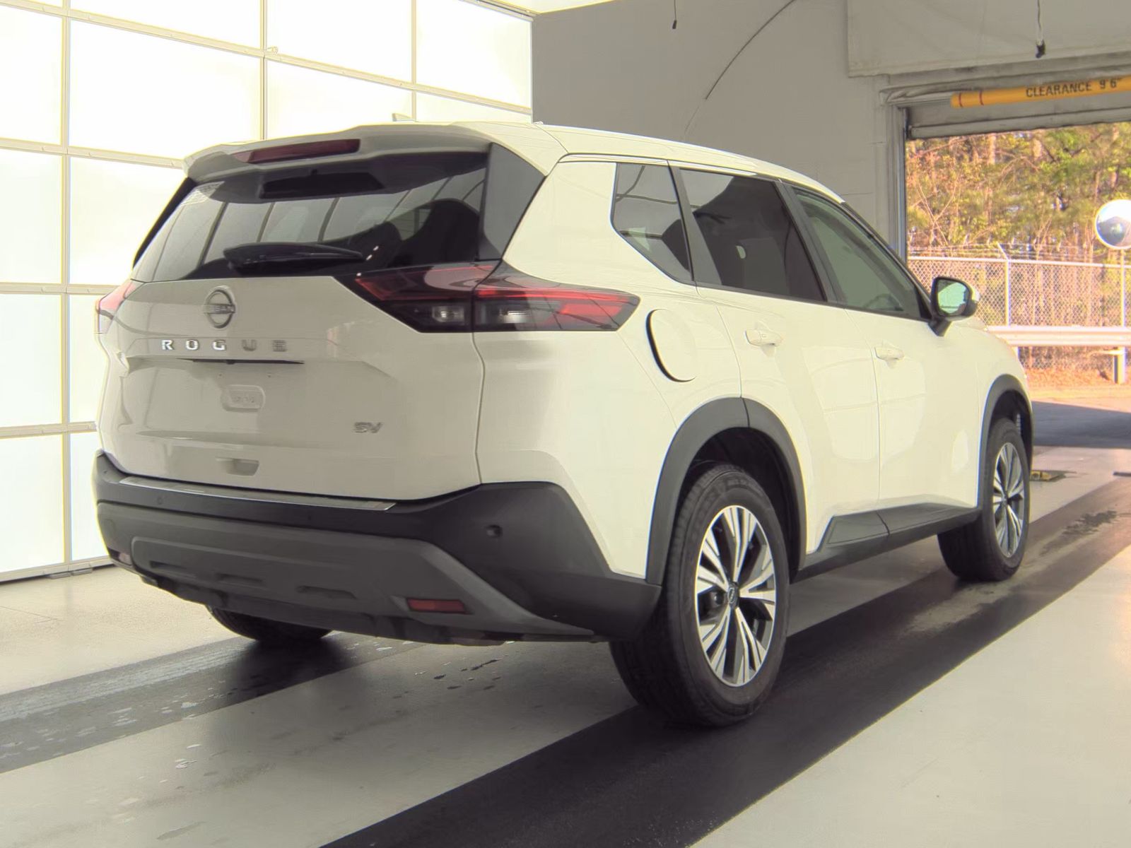 2022 Nissan Rogue SV FWD